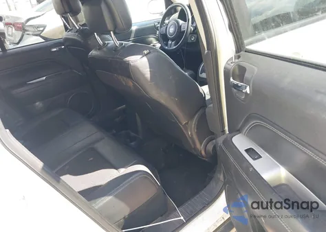 2014 Jeep Compass Latitude из США, поврежденный, VIN 1C4NJDEB2ED651487